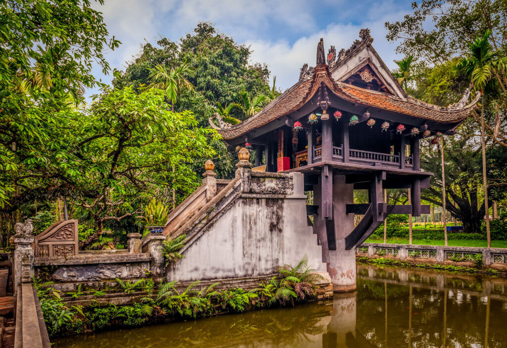 One Pillar Pagoda in Hanoi, Vietnam. A beautiful sight to see on your 2 days in Hanoi