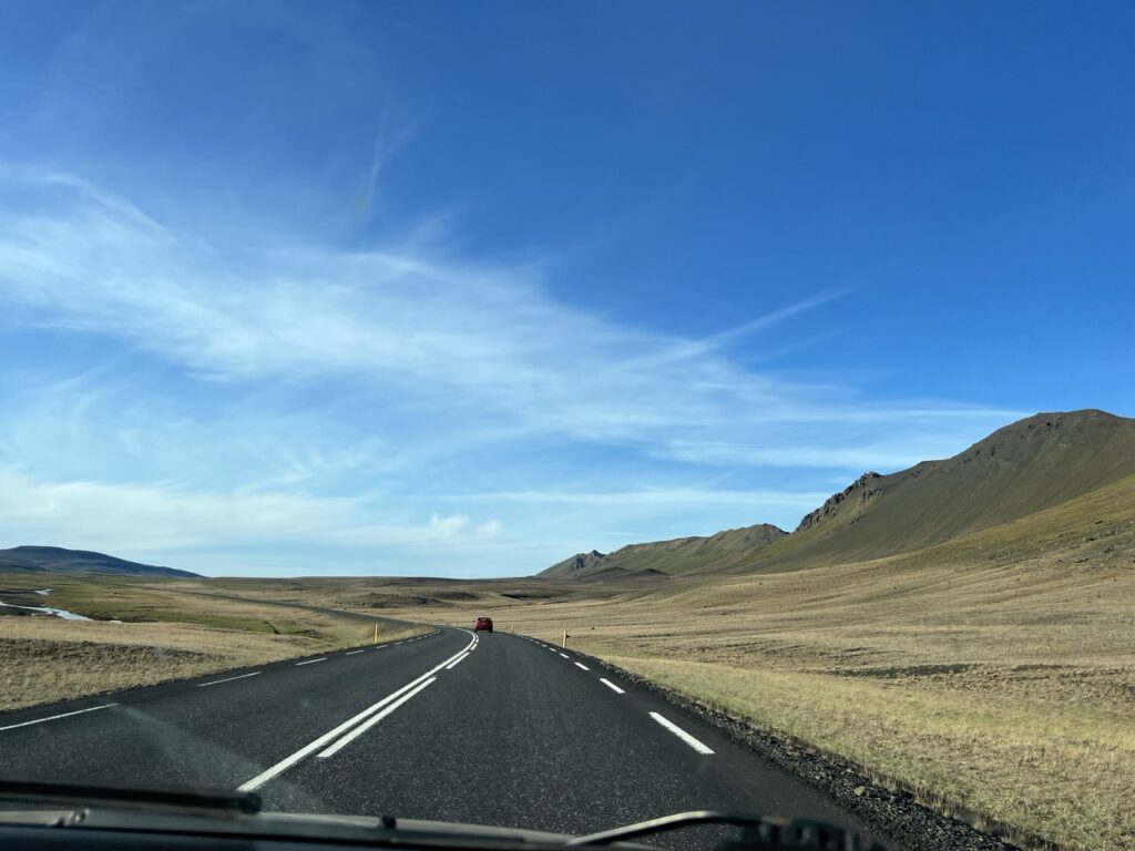 Driving in Iceland on the right side of the road