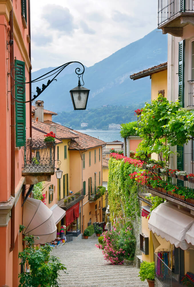 The famous view of Bellagio (Salita Serbelloni) - a must-see on this Lake Como itinerary